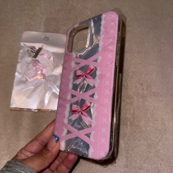 iPhone Case 13 Pro Max - Picture 1 of 3